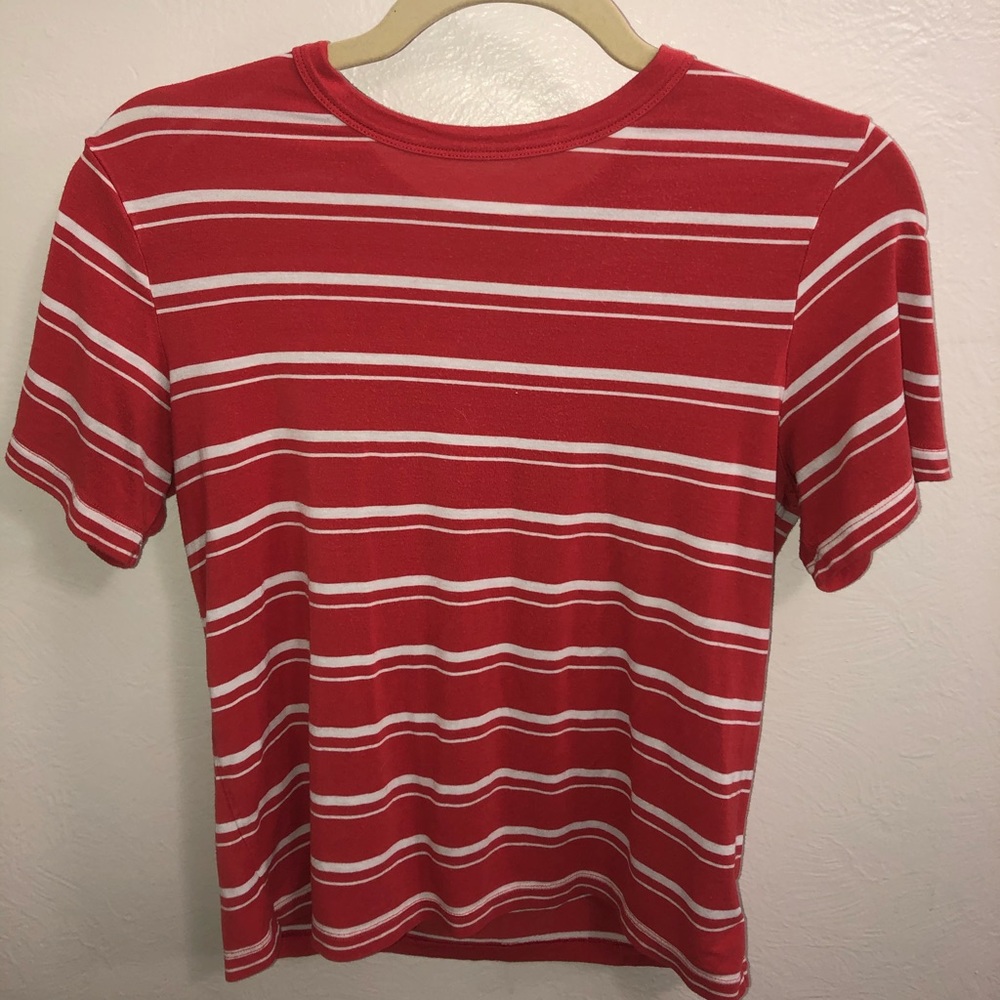 American Eagle soft and sexy t-shirt 🤍🤩 - Picture 2 of 4